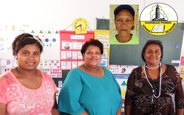 Vlnr is Gansbaai PrimÃªr se Carin Benjamin (Gr R), Dedre Klaassen (Gr 3) en Lena Slammat (Gr R).  Inlas: Francia Natal,  nuwe Algemene Werker